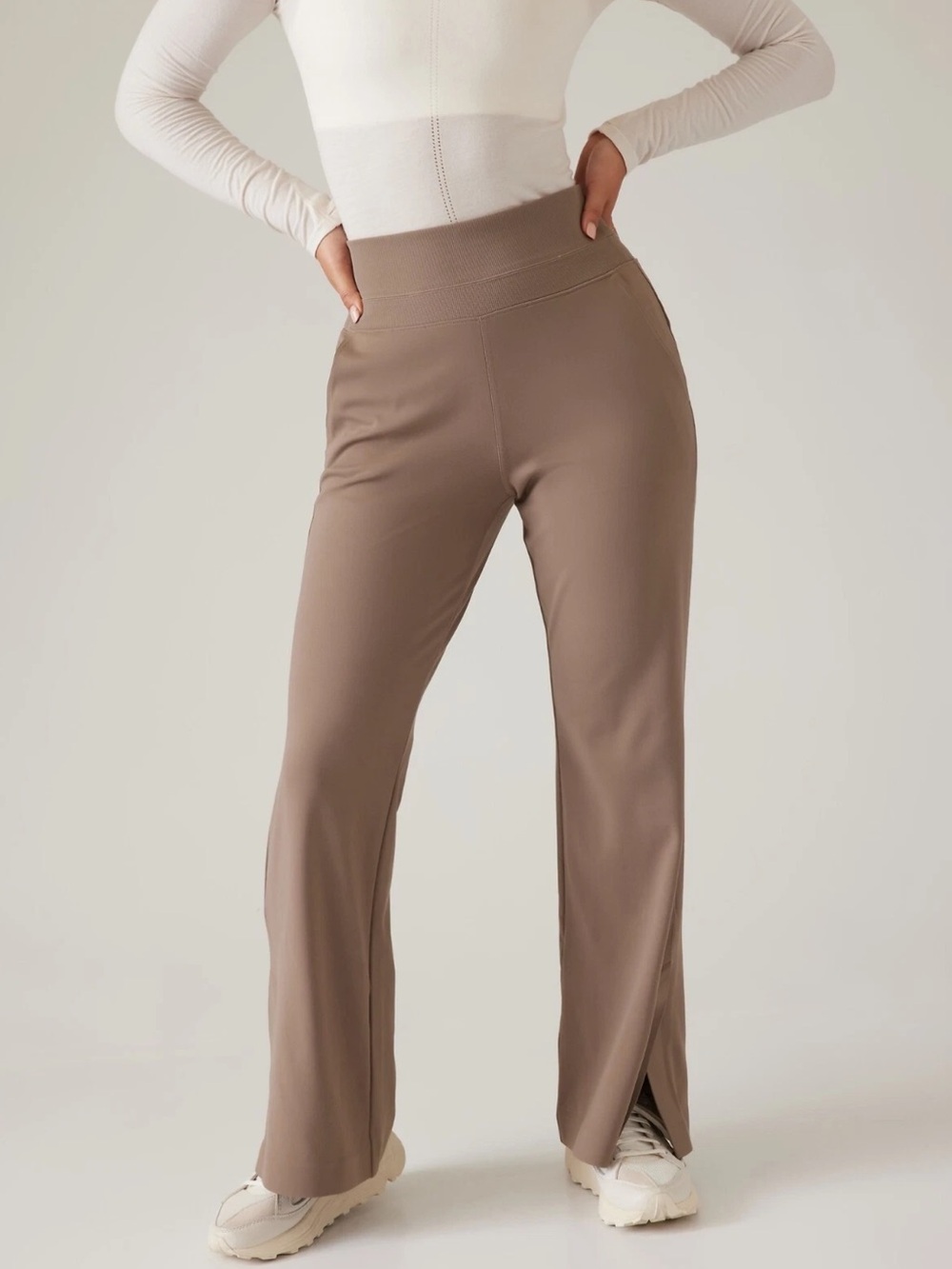 Athleta Venice Flare Pant Size 2X Rustic Beige Stretch Zip Pockets Full Length